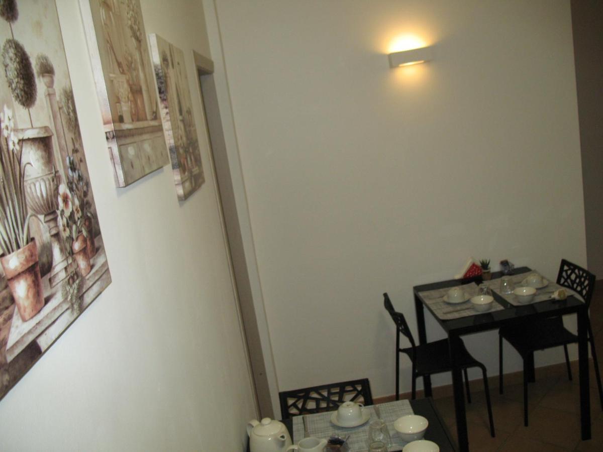 Bed&Bed Tommaso Fazzello Only Rooms Taormina Exterior foto