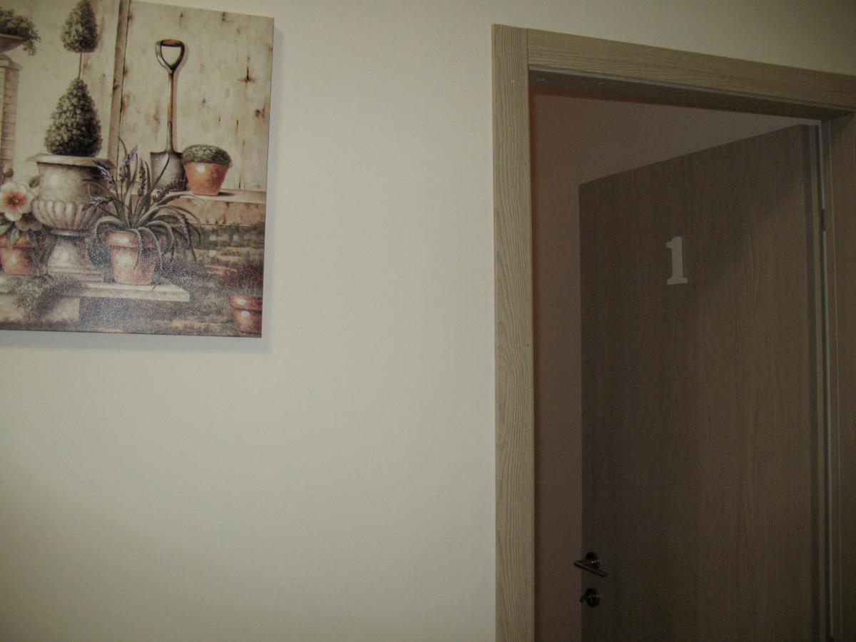 Bed&Bed Tommaso Fazzello Only Rooms Taormina Exterior foto